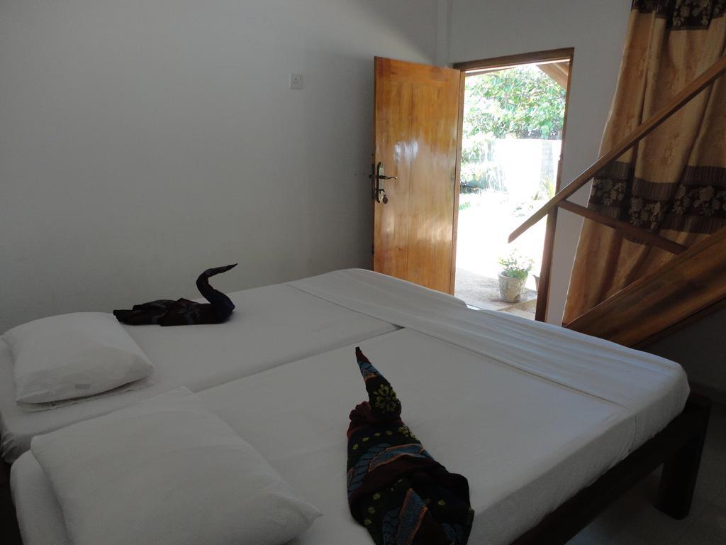 Yoho Hotel Arugambay Beach Inn Arugam Bay Zimmer foto